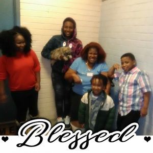 Meet your Posher, Edith